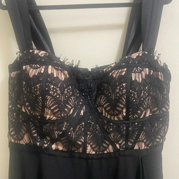 Black lace top size 16 City Chic dress - Picture 2 of 10